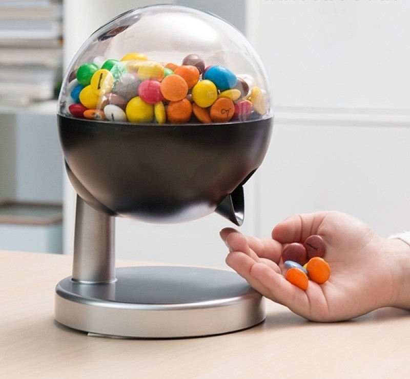 Snack Dispenser Med Sensor fra Dingadget
